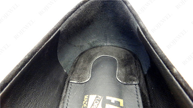 菲拉格慕（Ferragamo）女鞋更換后跟帖前后對比